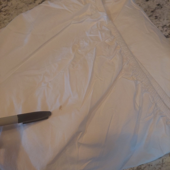 Quince Organic Cotton Percale White Sheets & 2 Pillowcases! Full (171) - Picture 9 of 14